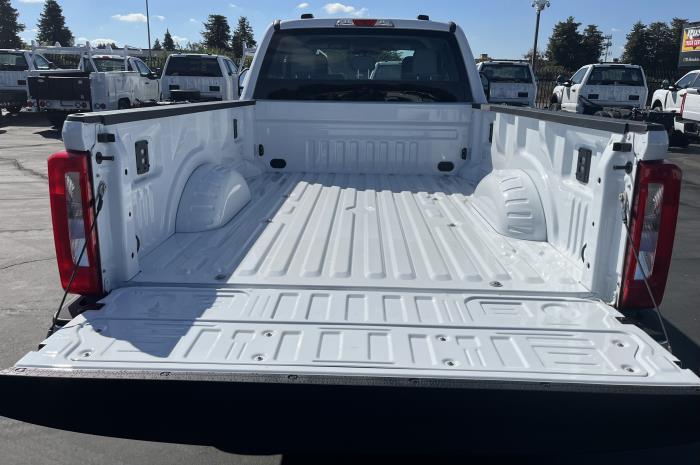 2026 Ford F-250 XL photo 4