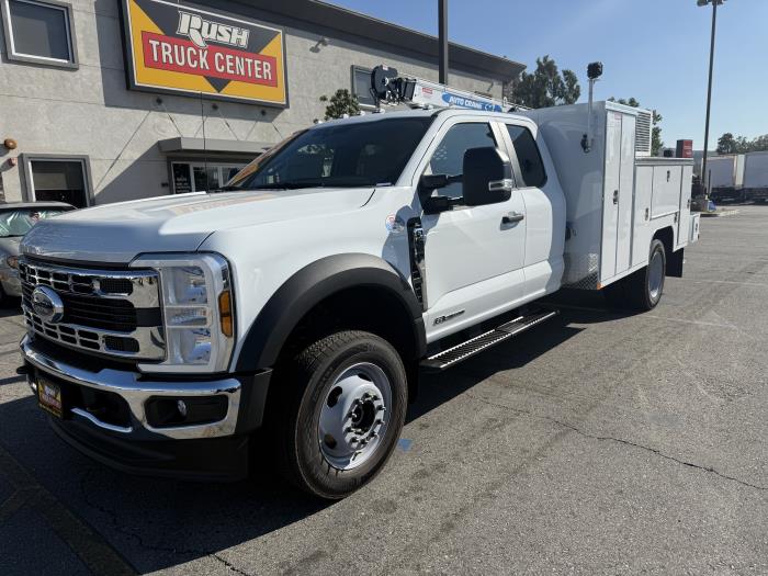 2026 Ford F-550 XL photo 2