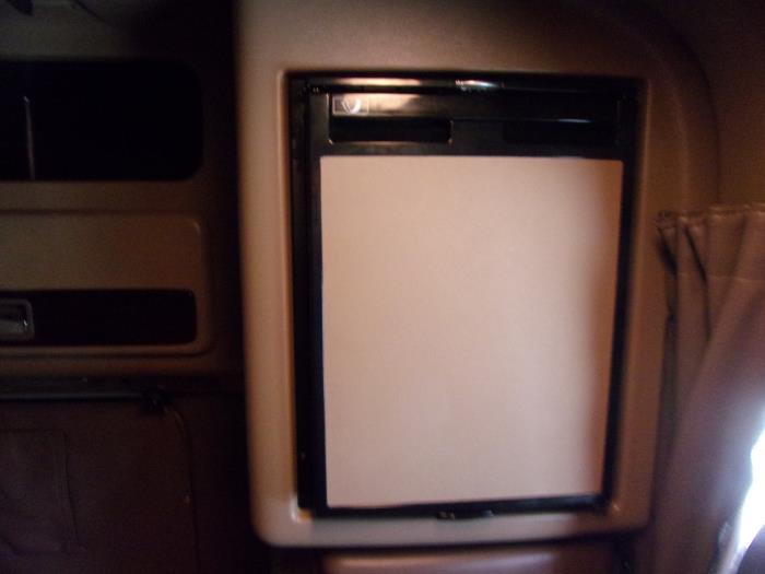 2022 Peterbilt 389-14