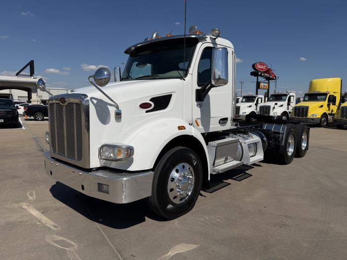 2021 Peterbilt 567-1
