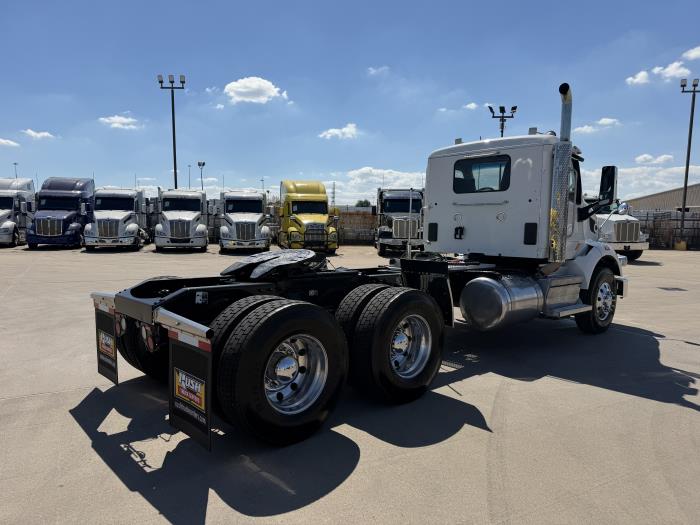 2021 Peterbilt 567-5