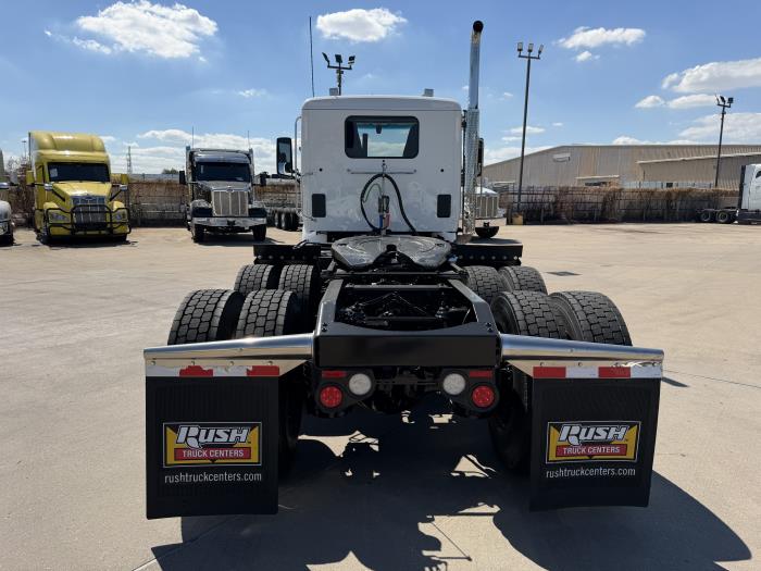 2021 Peterbilt 567-4