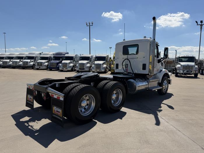 2021 Peterbilt 567-5