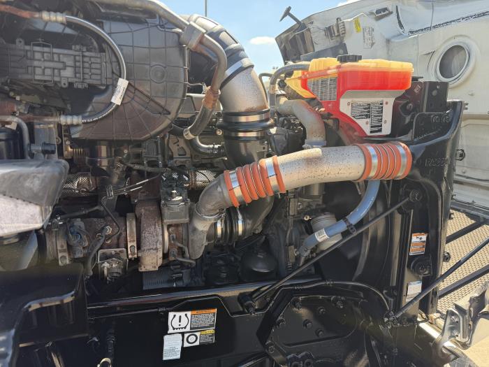 2021 Peterbilt 567-20