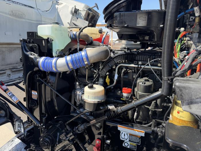 2021 Peterbilt 567-16