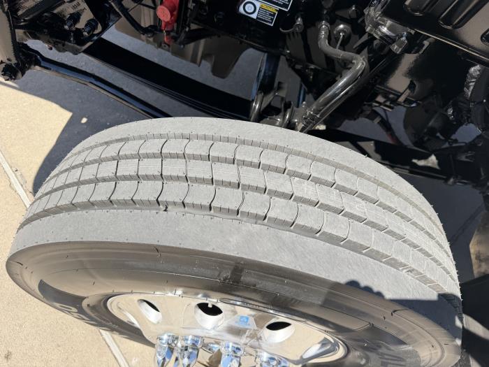 2021 Peterbilt 567-17