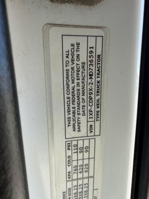 2021 Peterbilt 567-27