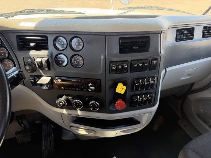 2021 Peterbilt 567-29
