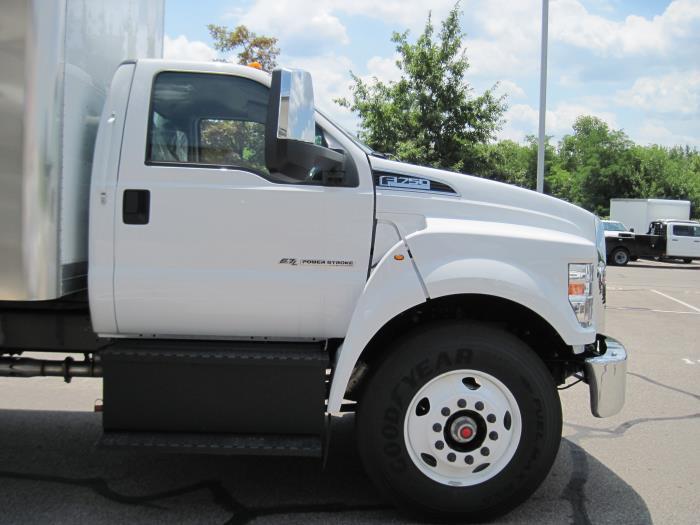 2026 Ford F-750-4