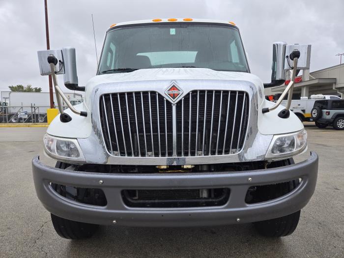 2019 International MV607 MV photo 2