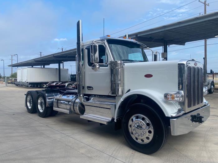 2026 Peterbilt 589-8