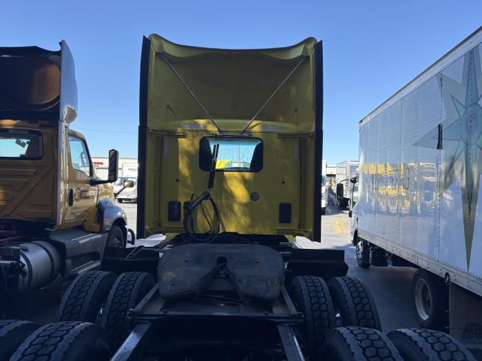 2021 Peterbilt 579 photo 4