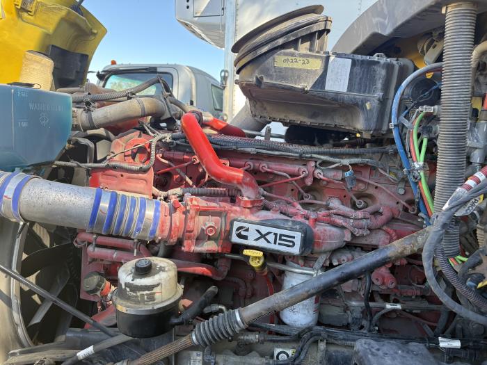 2021 Peterbilt 579-8