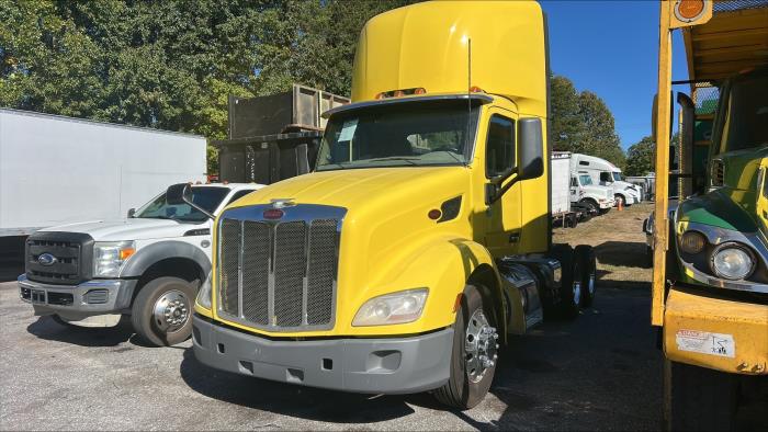 2021 Peterbilt 579-1