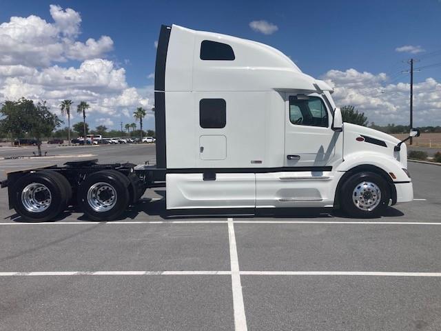 2026 Peterbilt 579-4