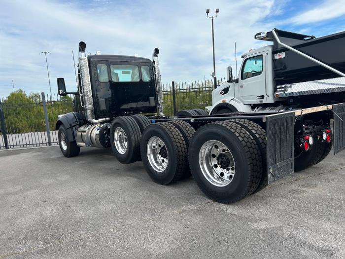 2026 Peterbilt 567-6