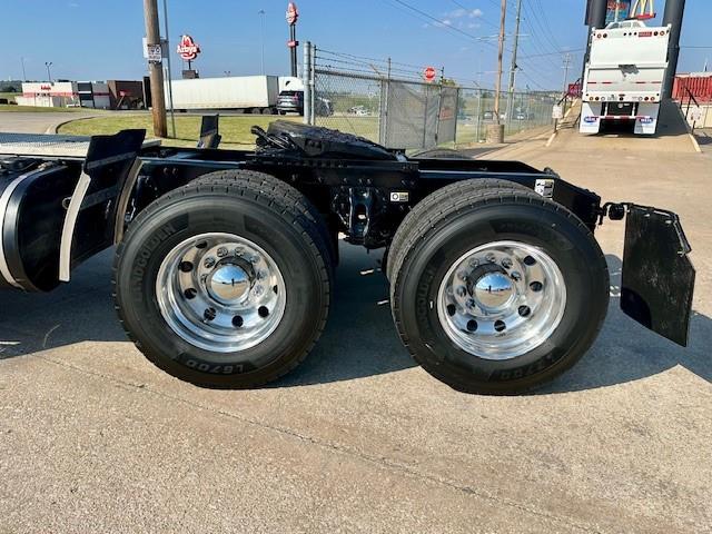 2020 Peterbilt 579-5