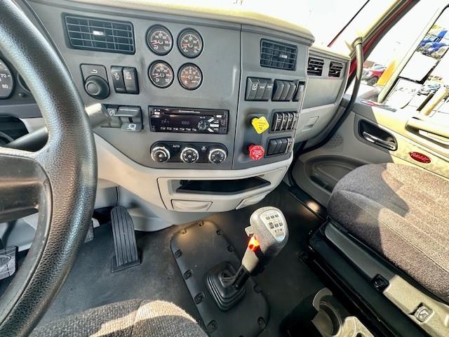 2020 Peterbilt 579-10
