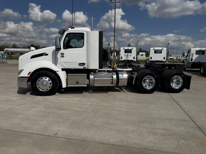 2026 Peterbilt 579-3