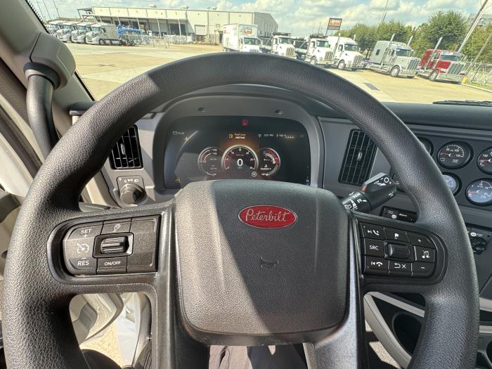 2026 Peterbilt 579-15