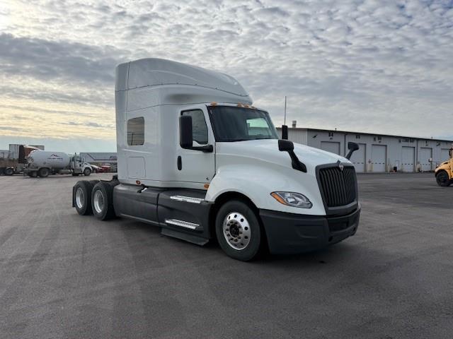 2019 International LT625-4