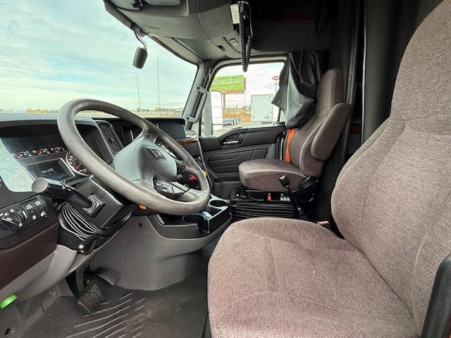 2019 International LT625-7