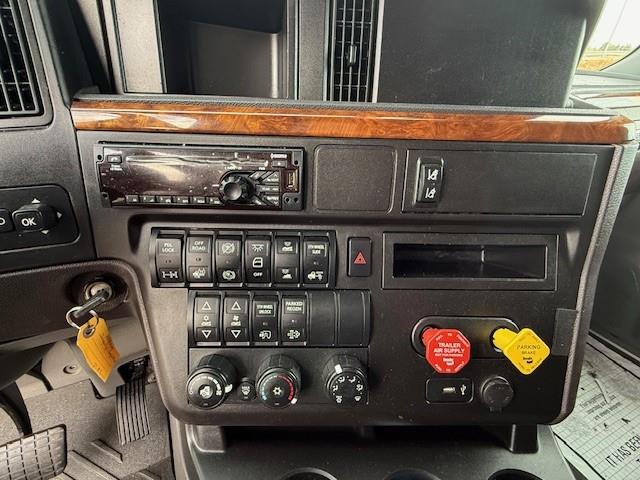 2019 International LT625-9