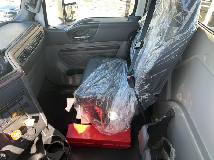 2026 International HX620-12