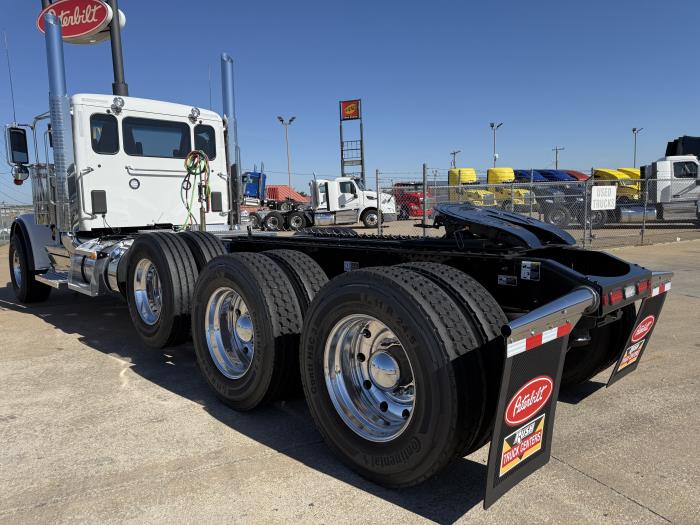 2026 Peterbilt 589-20