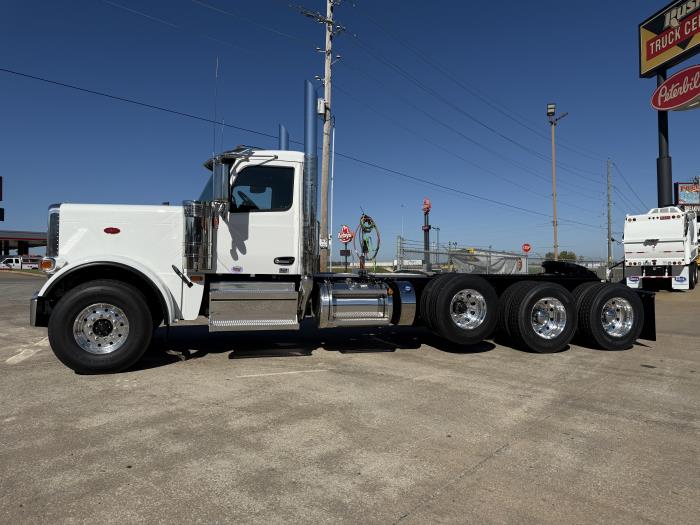 2026 Peterbilt 589-4