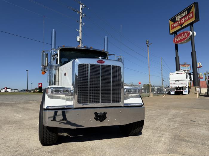 2026 Peterbilt 589-10