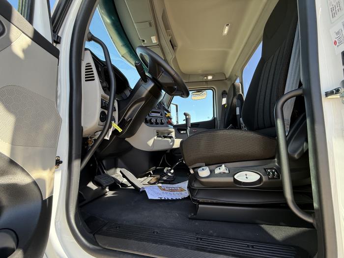 2026 Peterbilt 589-29