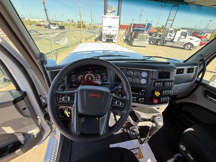 2026 Peterbilt 589-34
