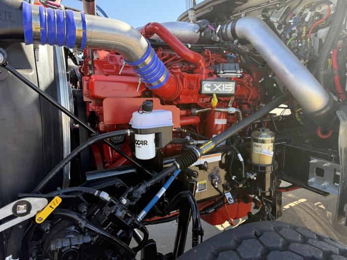 2026 Peterbilt 589-37