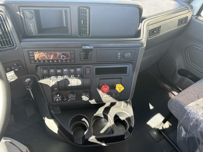 2026 International LT625-10