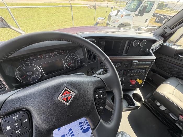 2026 International LT625-8