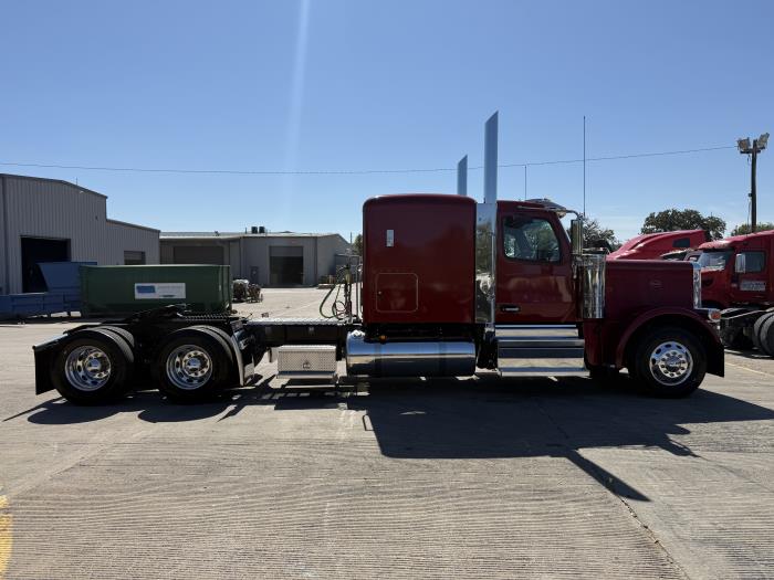 2026 Peterbilt 589-9