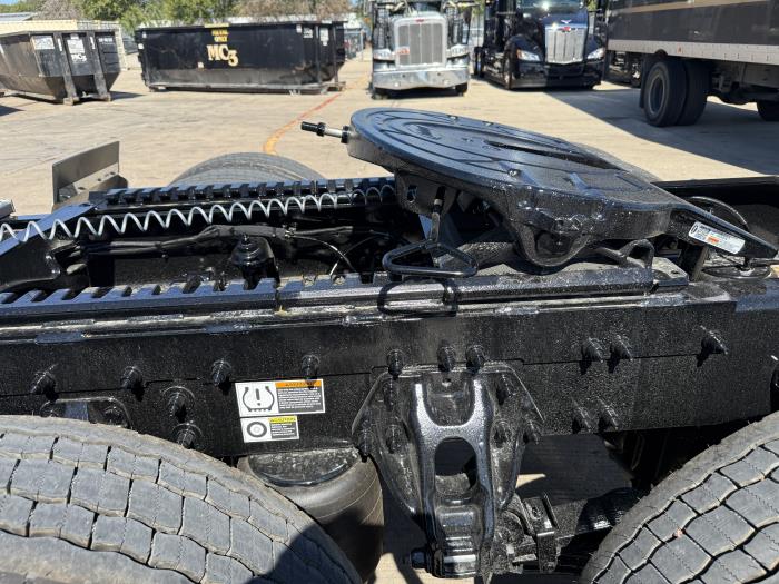 2026 Peterbilt 589-21