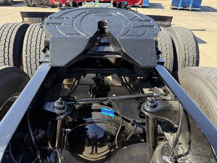 2026 Peterbilt 589-23