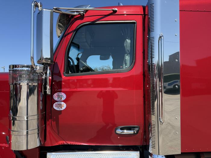 2026 Peterbilt 589-25