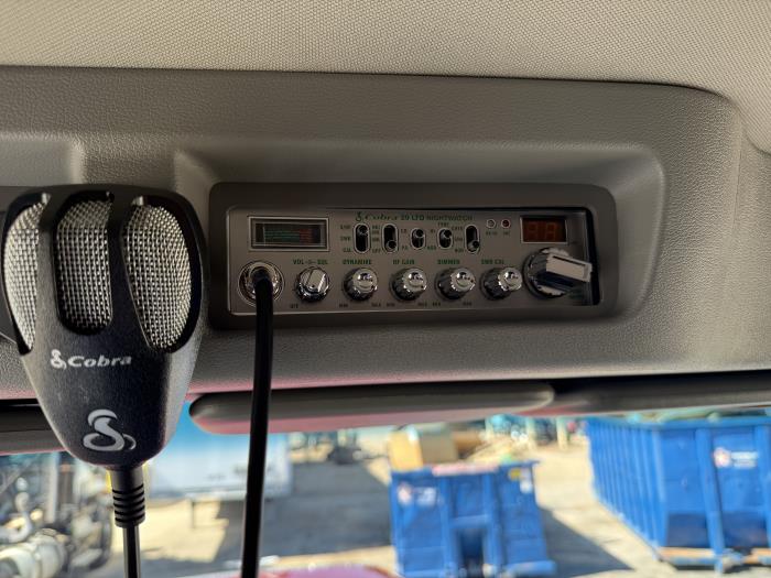 2026 Peterbilt 589-35