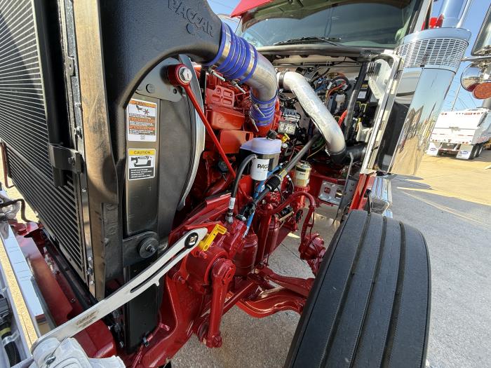 2026 Peterbilt 589-30