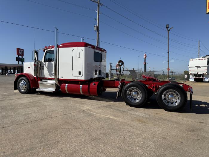 2026 Peterbilt 589-6