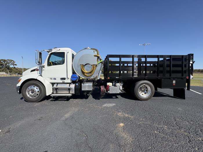 2025 Peterbilt 536-2