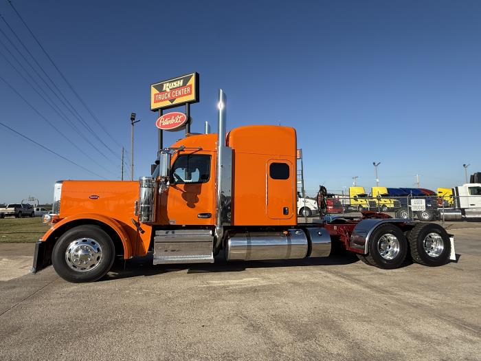 2026 Peterbilt 589-4