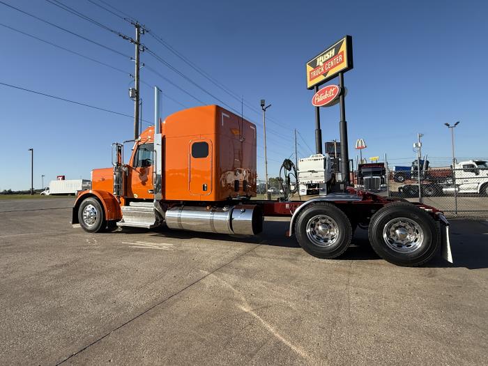 2026 Peterbilt 589-8