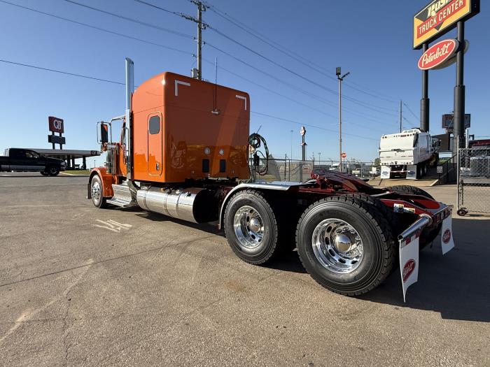 2026 Peterbilt 589-10