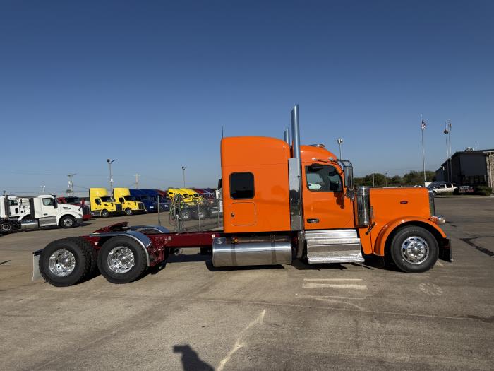 2026 Peterbilt 589-19