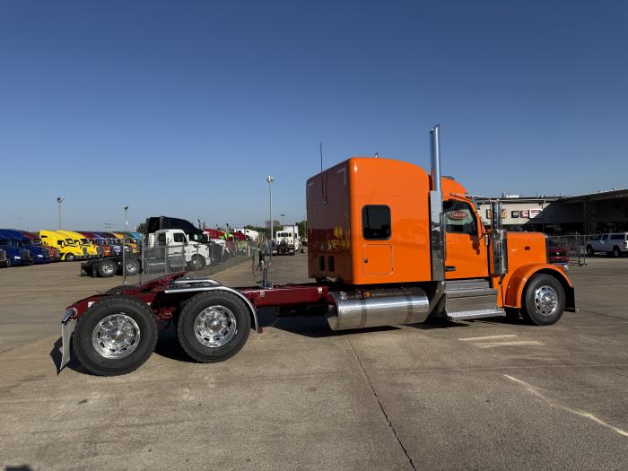 2026 Peterbilt 589-22
