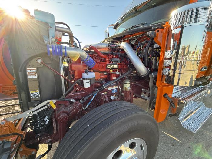 2026 Peterbilt 589-27